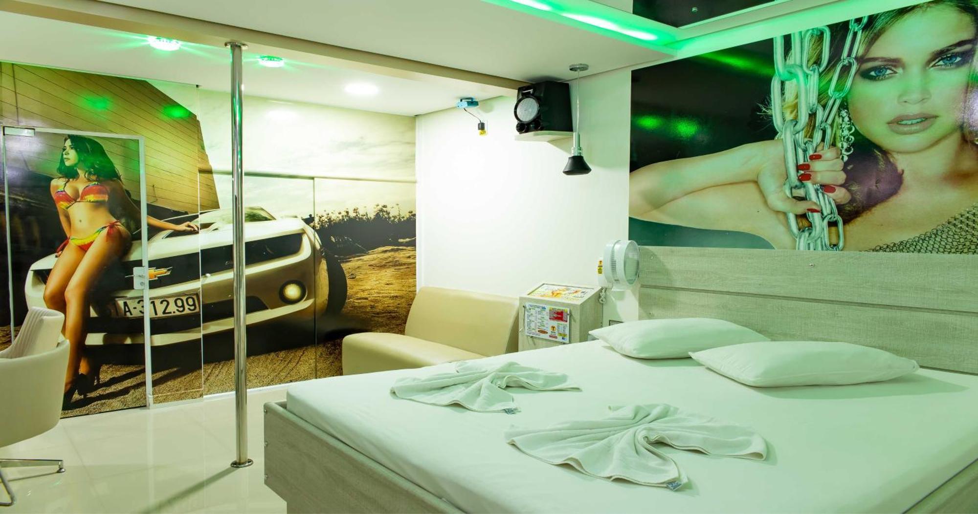 Motel Drive In T - Prolongamento Da Avenida Getulio Vargas Facil Acesso Ao Shopping Patio Chapecó Exteriör bild