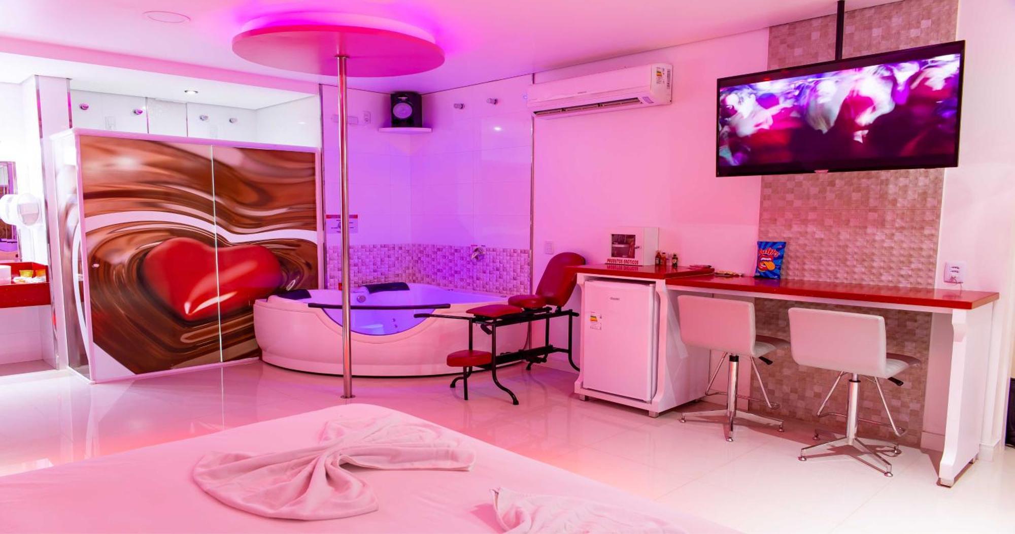 Motel Drive In T - Prolongamento Da Avenida Getulio Vargas Facil Acesso Ao Shopping Patio Chapecó Exteriör bild